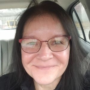 Meet your Posher, Vickie